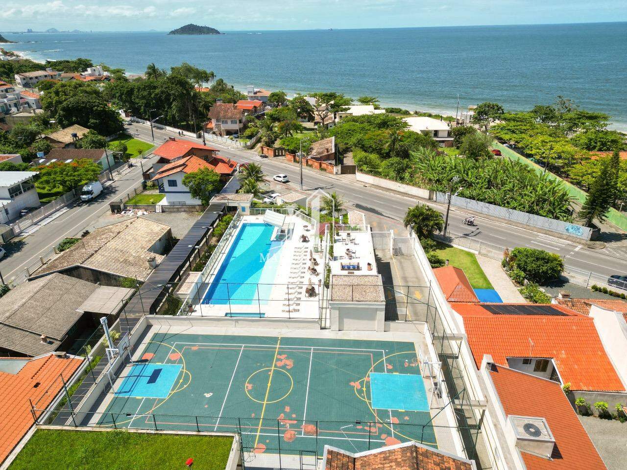 Apartamento à venda no Armação: 