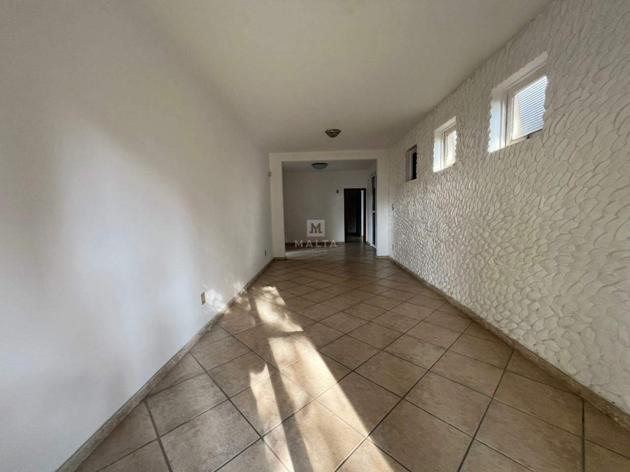 Casa para aluguel no bairro Jardim américa de 3 quartos 3 vagas: 