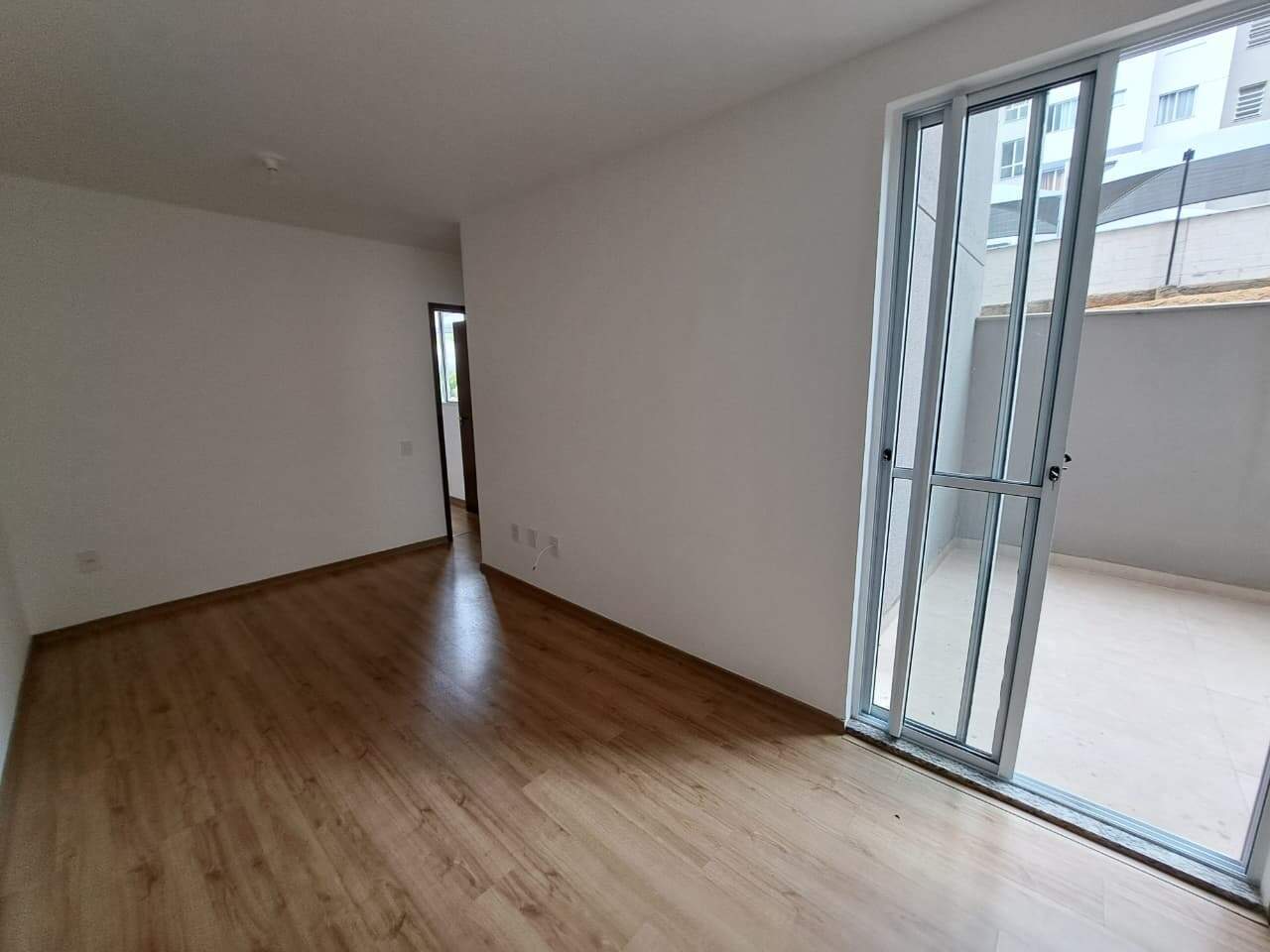 Apartamento para aluguel no bairro Barreiro de 2 quartos: 