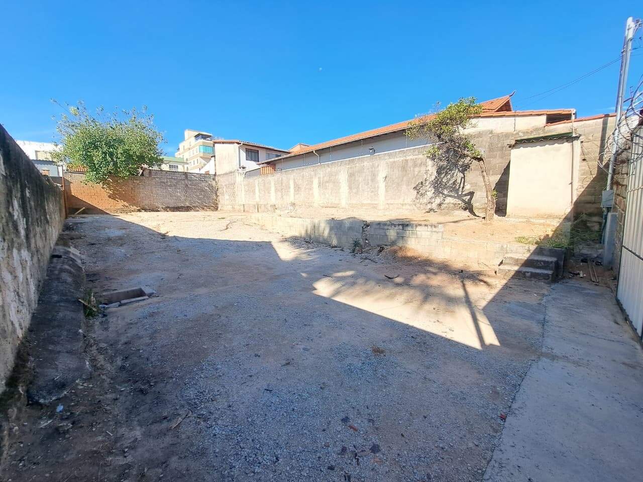 Lote para aluguel no bairro Amazonas de : 
