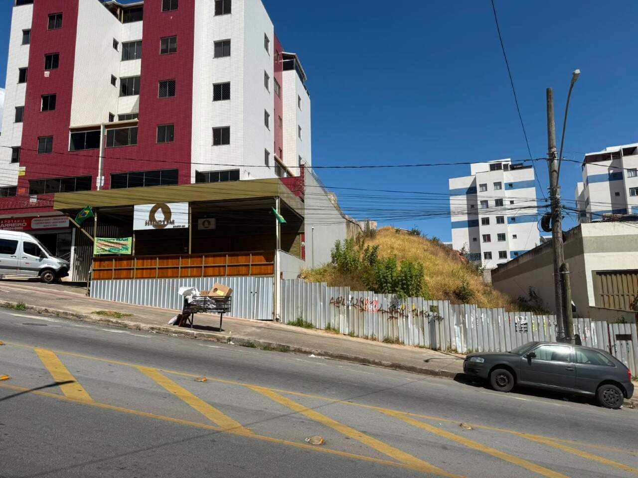 Lote à venda no bairro Diamante de : 