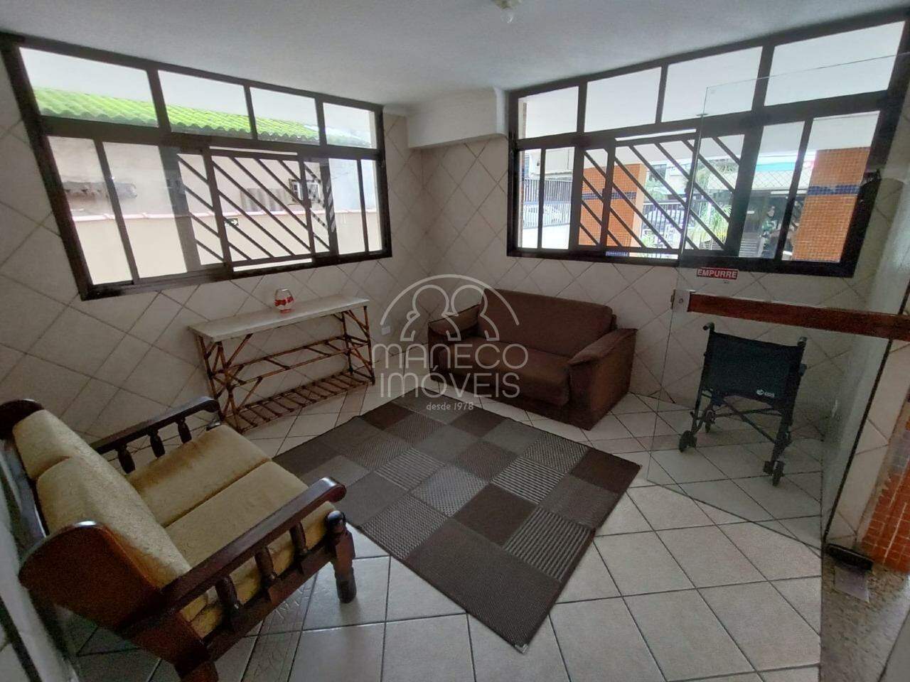Apartamento para aluguel no Centro: 
