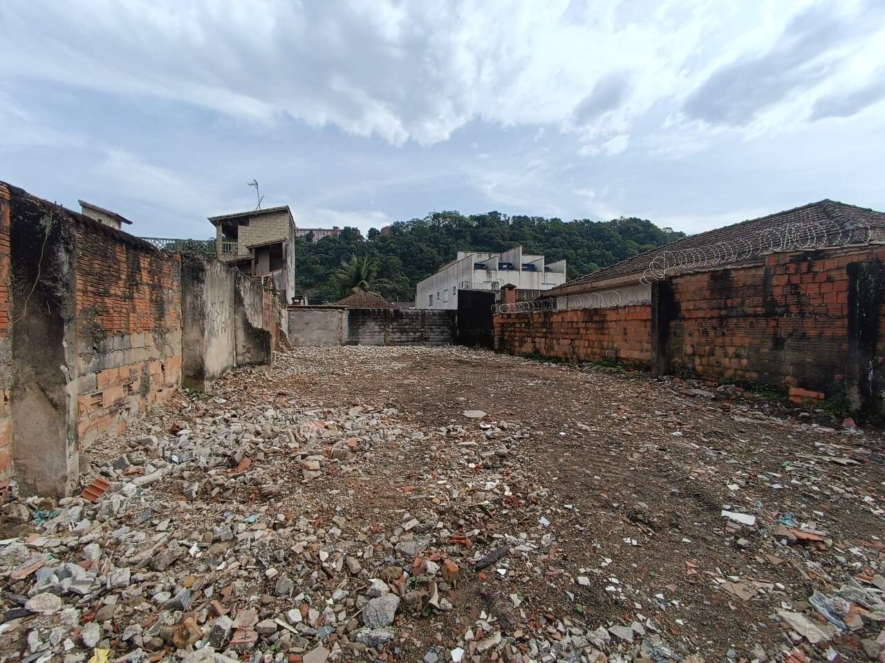 Lote ou Terreno para aluguel no Bom Retiro: 