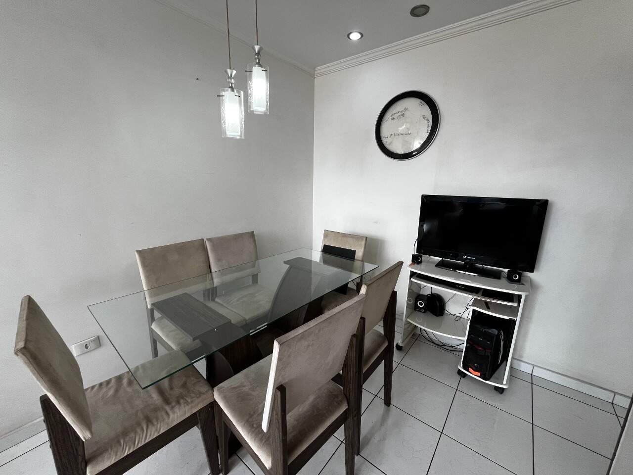 Apartamento à venda no Parque São Vicente: 