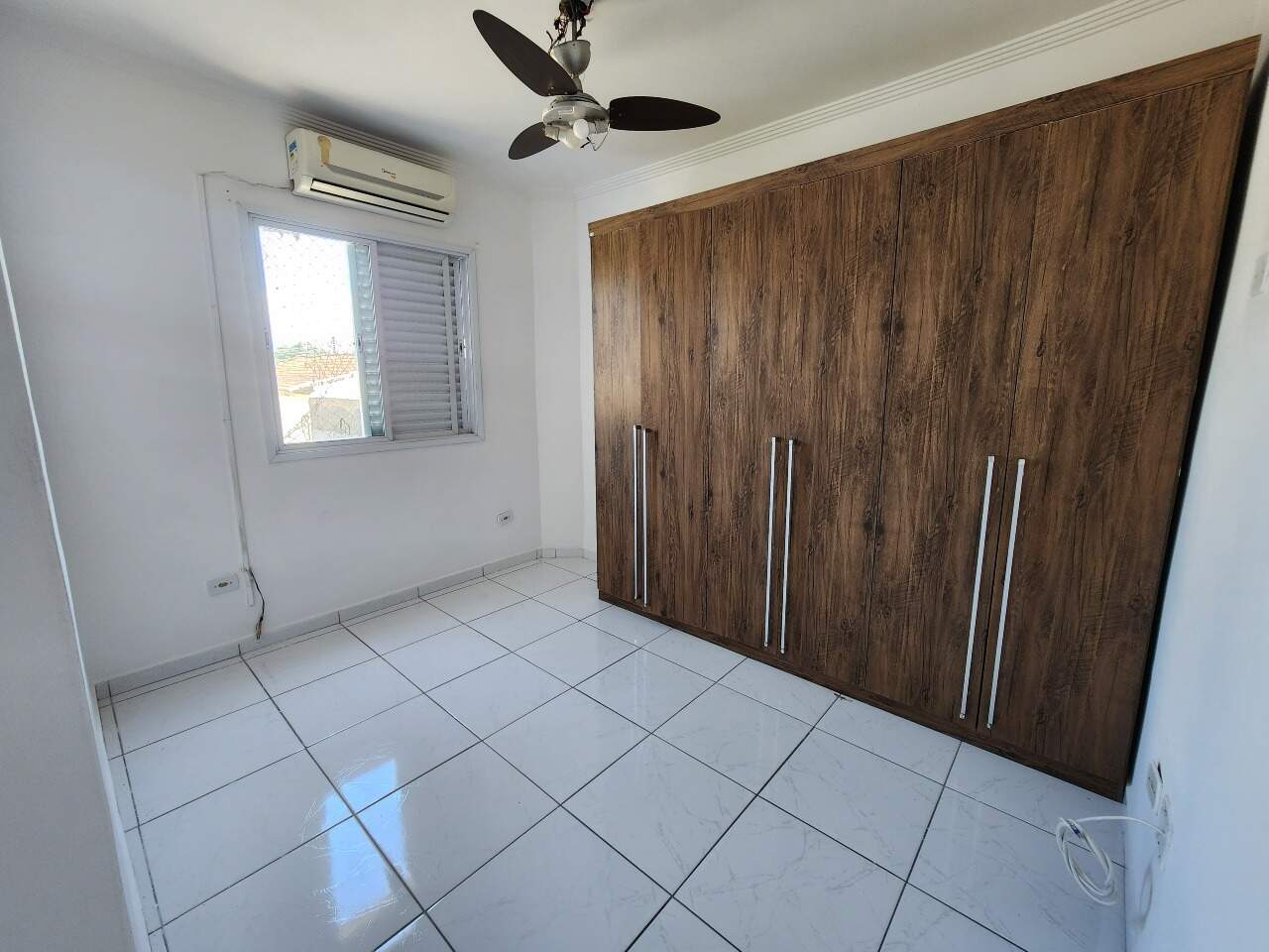 Apartamento à venda no Vila Voturua: 
