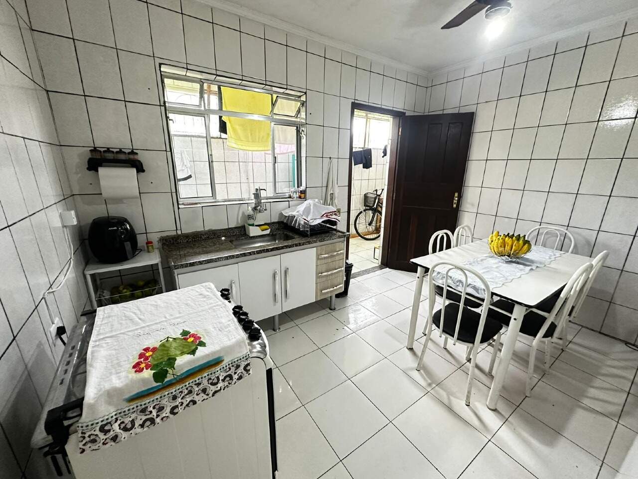 Casa à venda no Caneleira: 