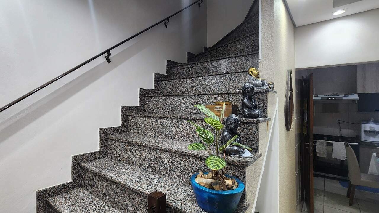 Casa à venda no Vila Cascatinha: 