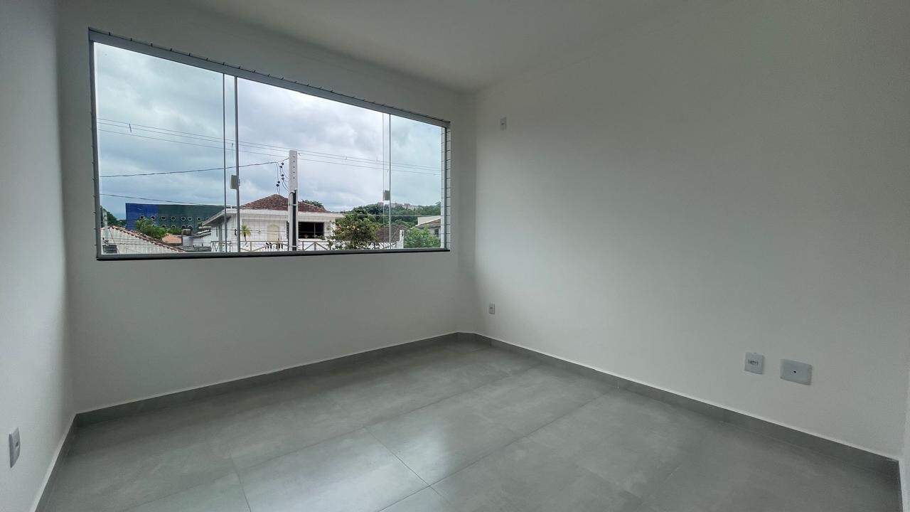 Casa à venda no Santa Maria: 