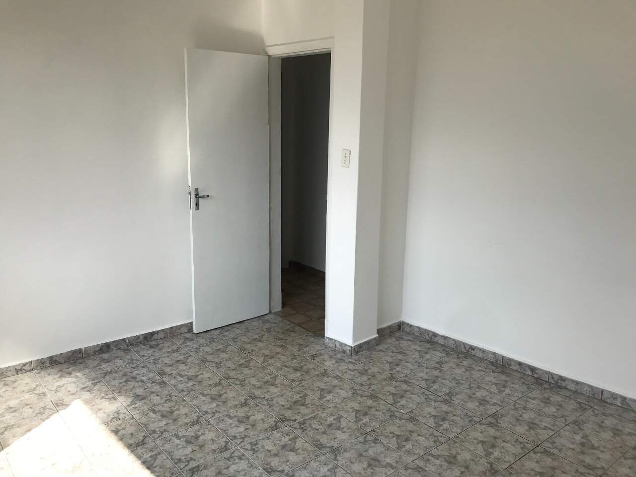 Apartamento à venda no Vila Cascatinha: 