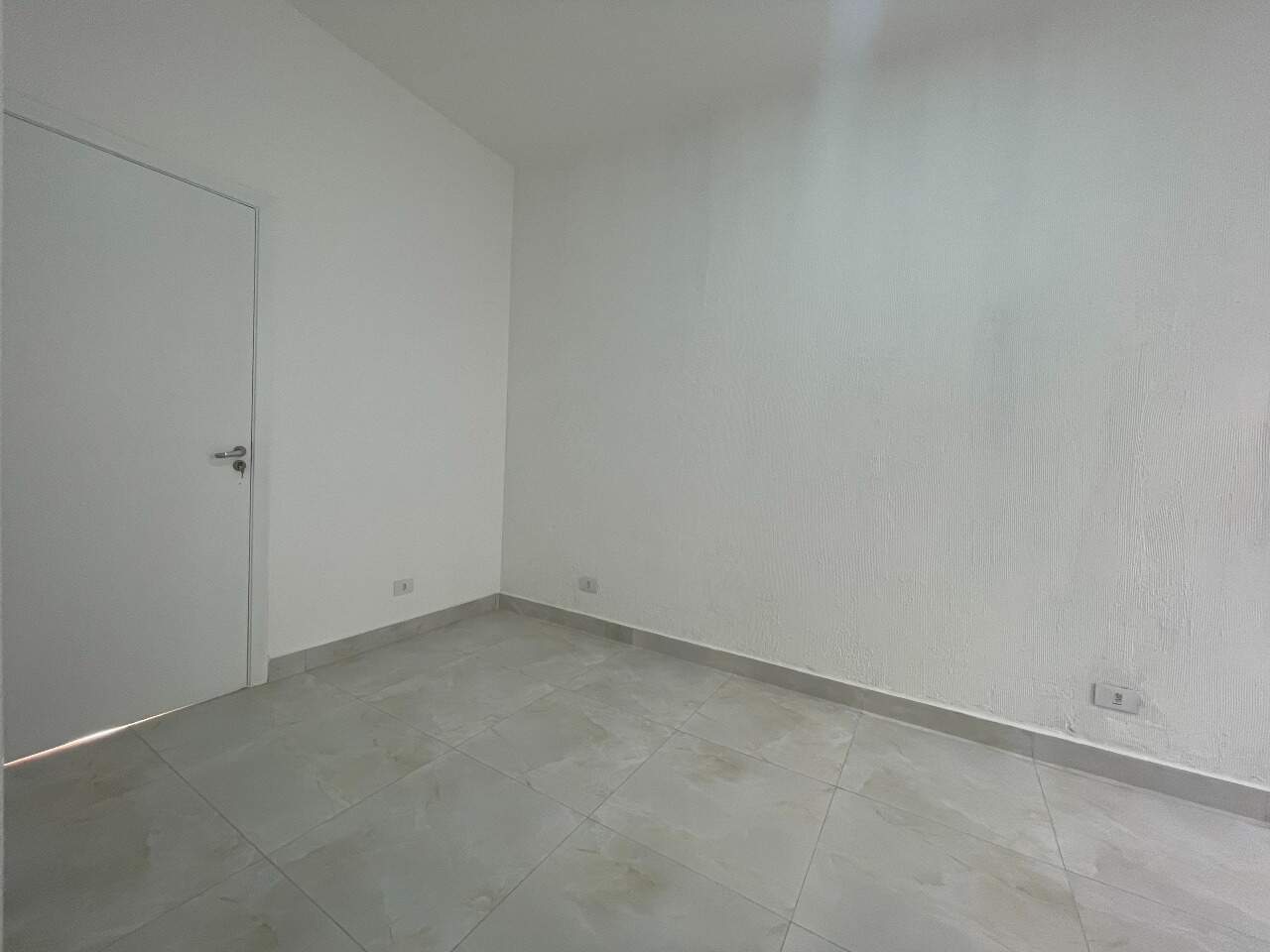 Sala para aluguel no Centro: 