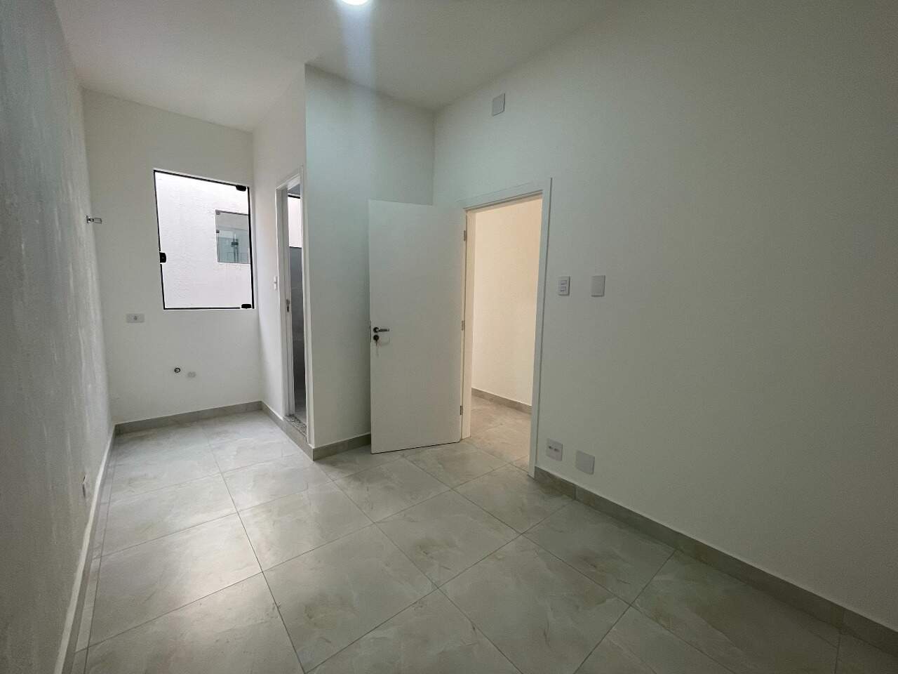Sala para aluguel no Centro: 