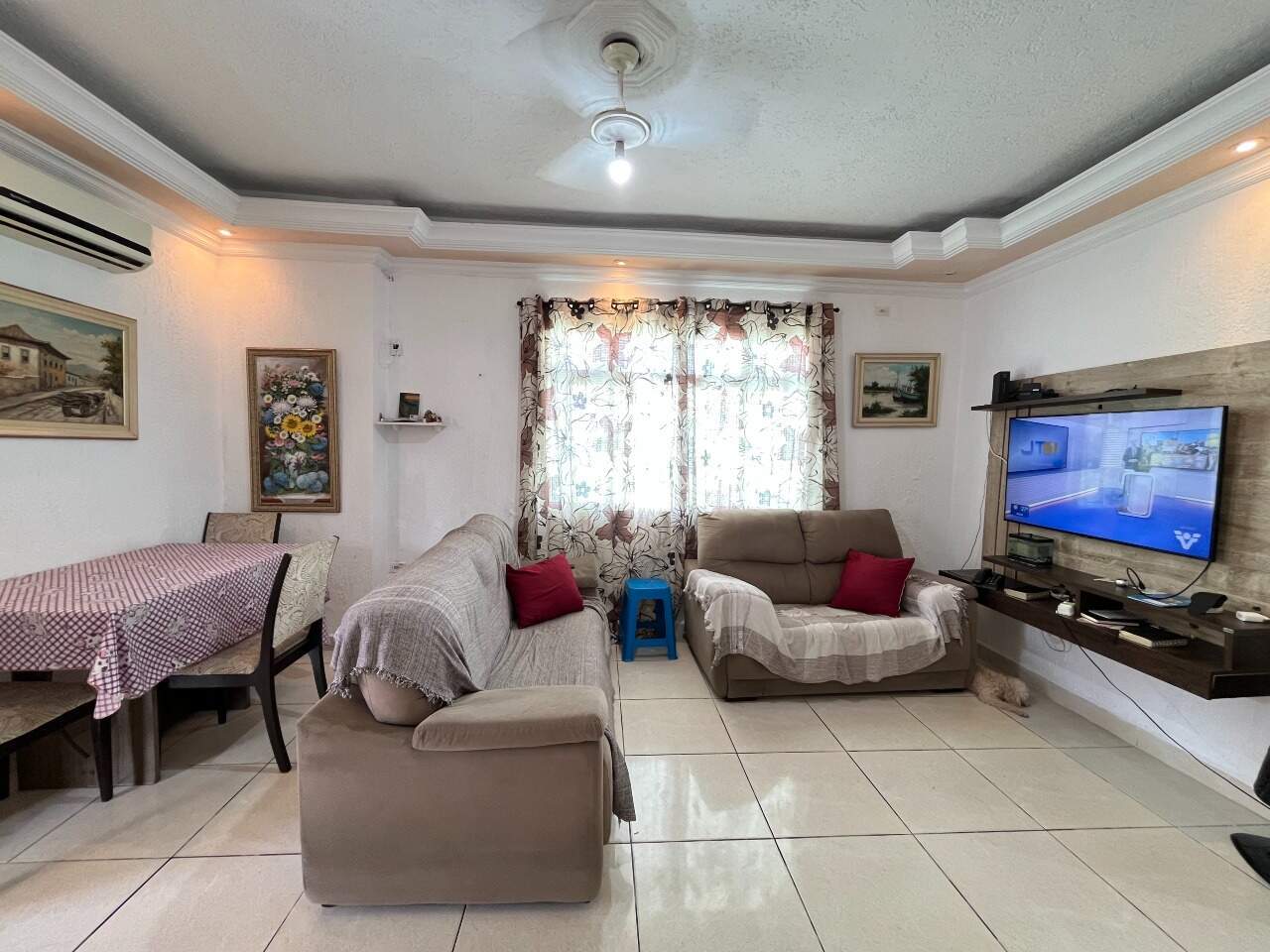 Casa à venda no Esplanada dos Barreiros: 