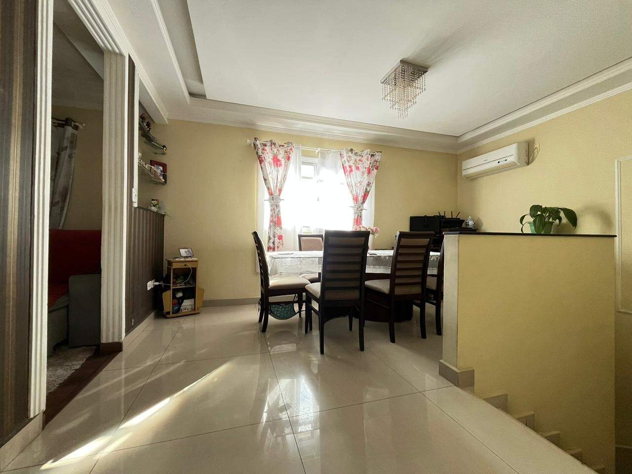 Casa à venda no Vila Jockei Clube: 