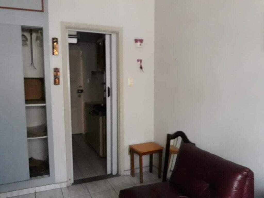 Kitnet à venda no Itararé: 