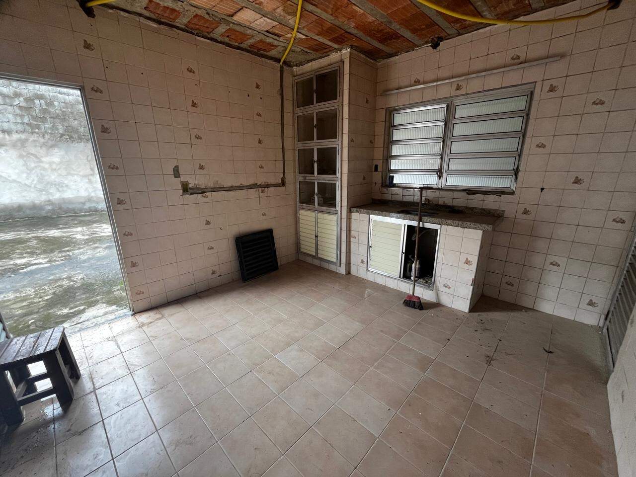 Casa à venda no Japui: 