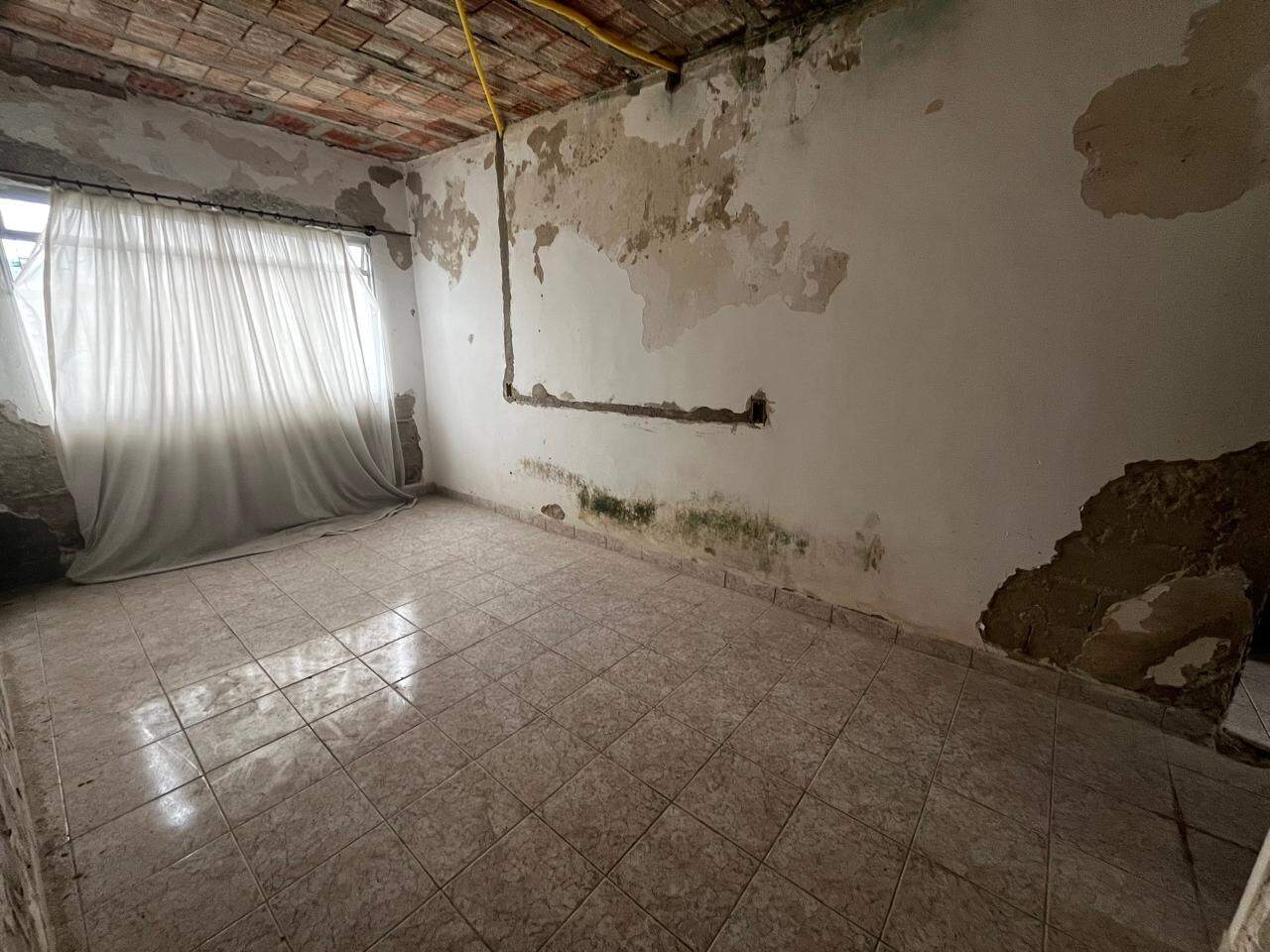 Casa à venda no Japui: 