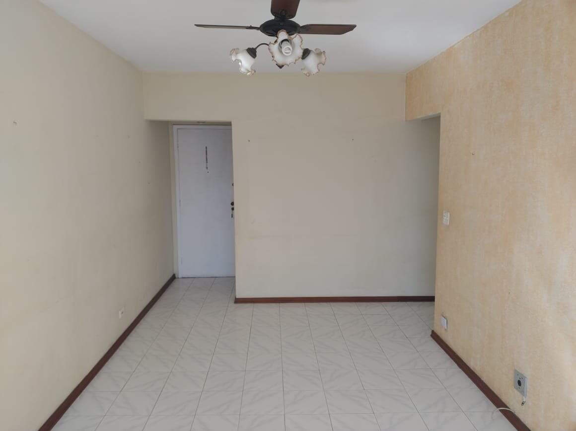 Apartamento à venda no Campo Grande: 