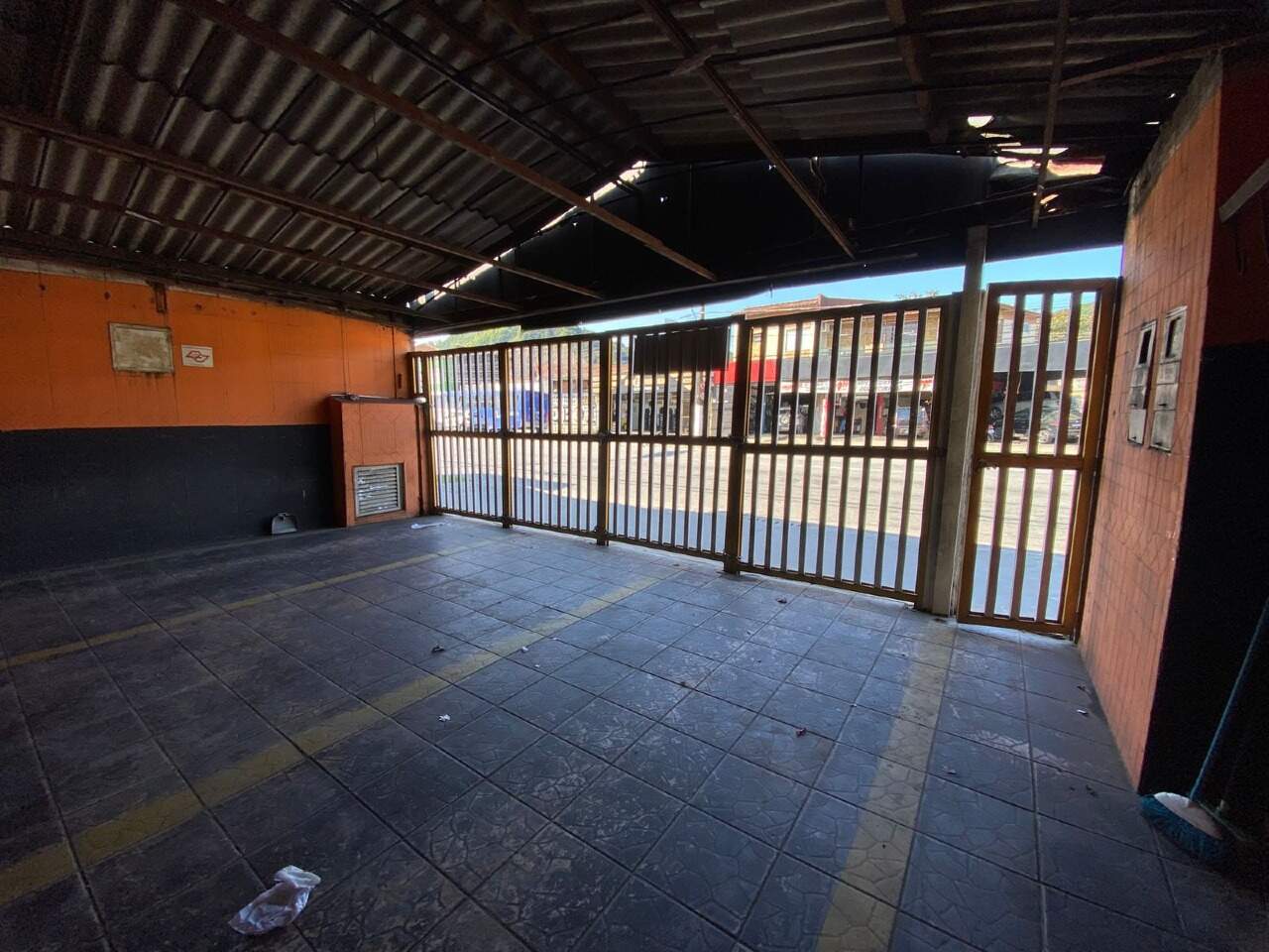 Prédio comercial para aluguel no São Jorge: 