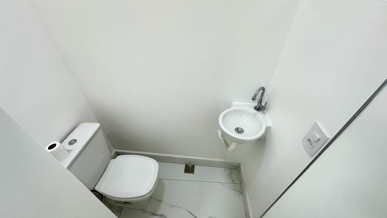 Apartamento à venda no Ponta da Praia: 