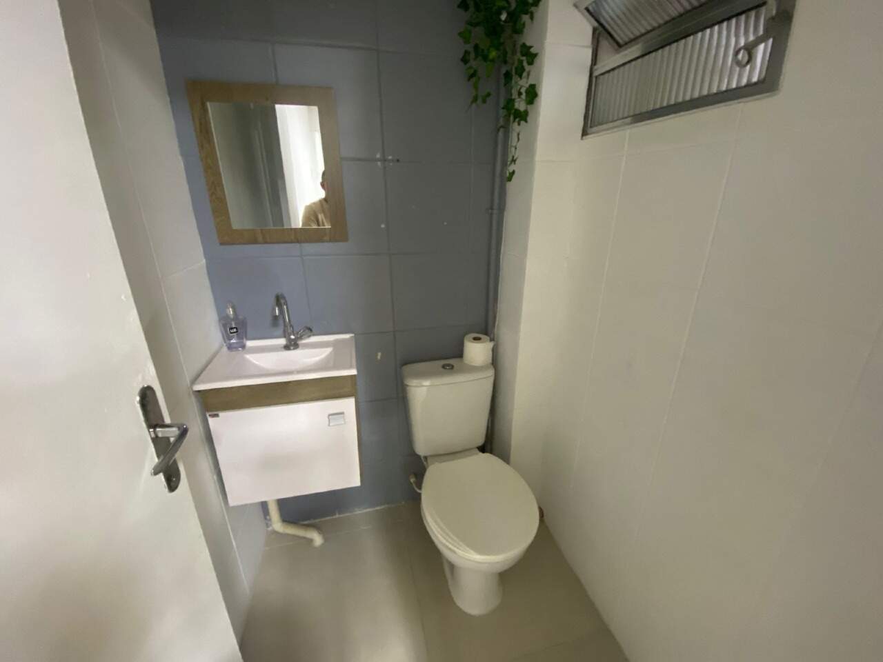 Sala para aluguel no Macuco: 
