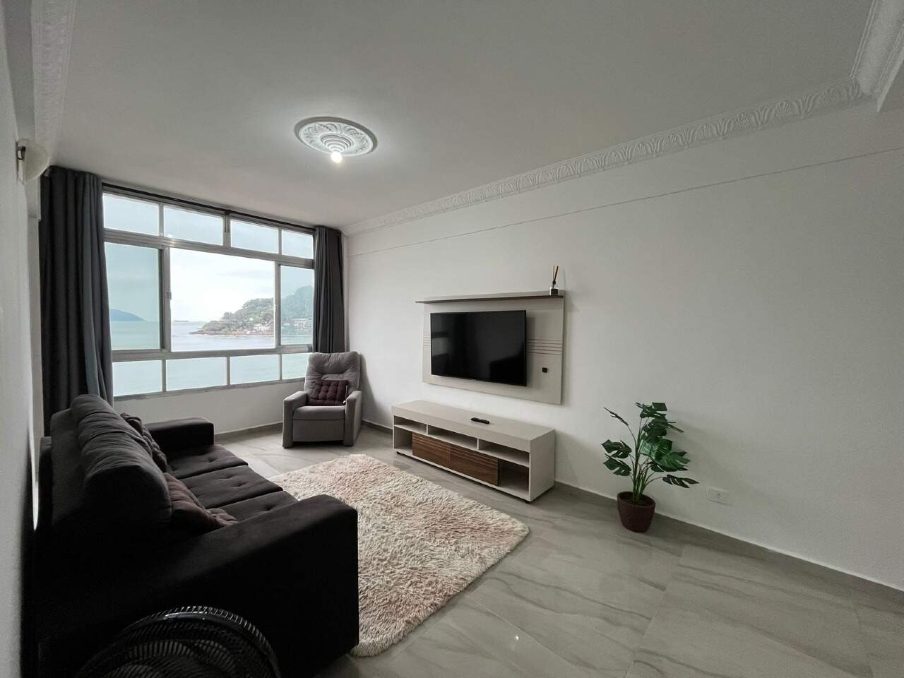Apartamento à venda no Morro dos Barbosas: 