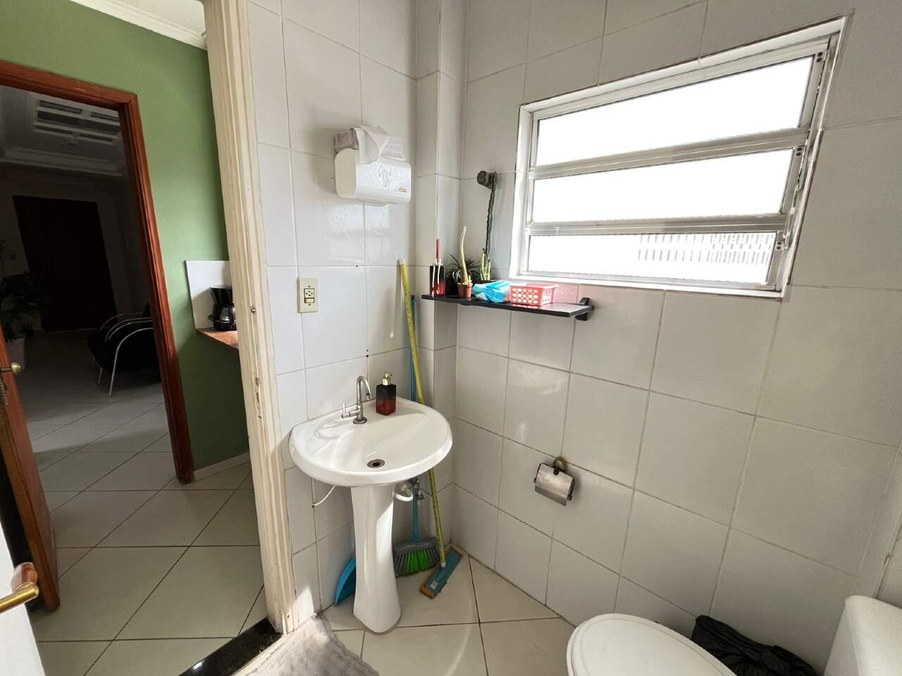 Sala à venda no Centro: 