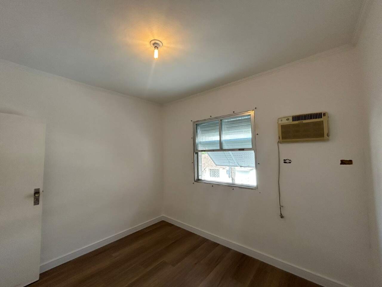 Apartamento à venda no Embaré: 