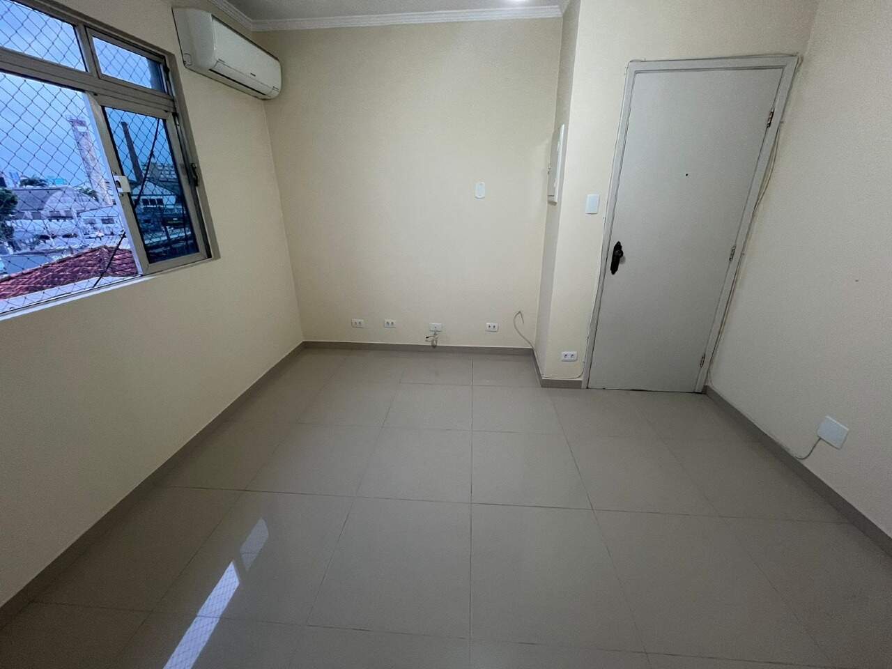 Apartamento à venda no Catiapoa: 