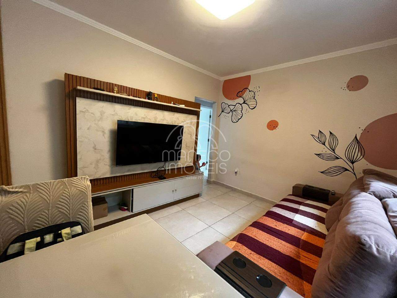 Apartamento à venda no Embaré: 