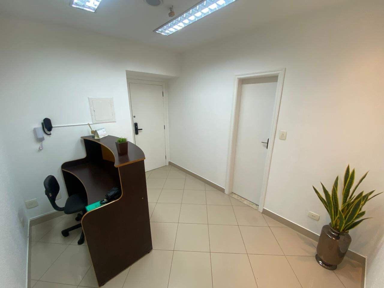 Sala para aluguel no Aparecida: 