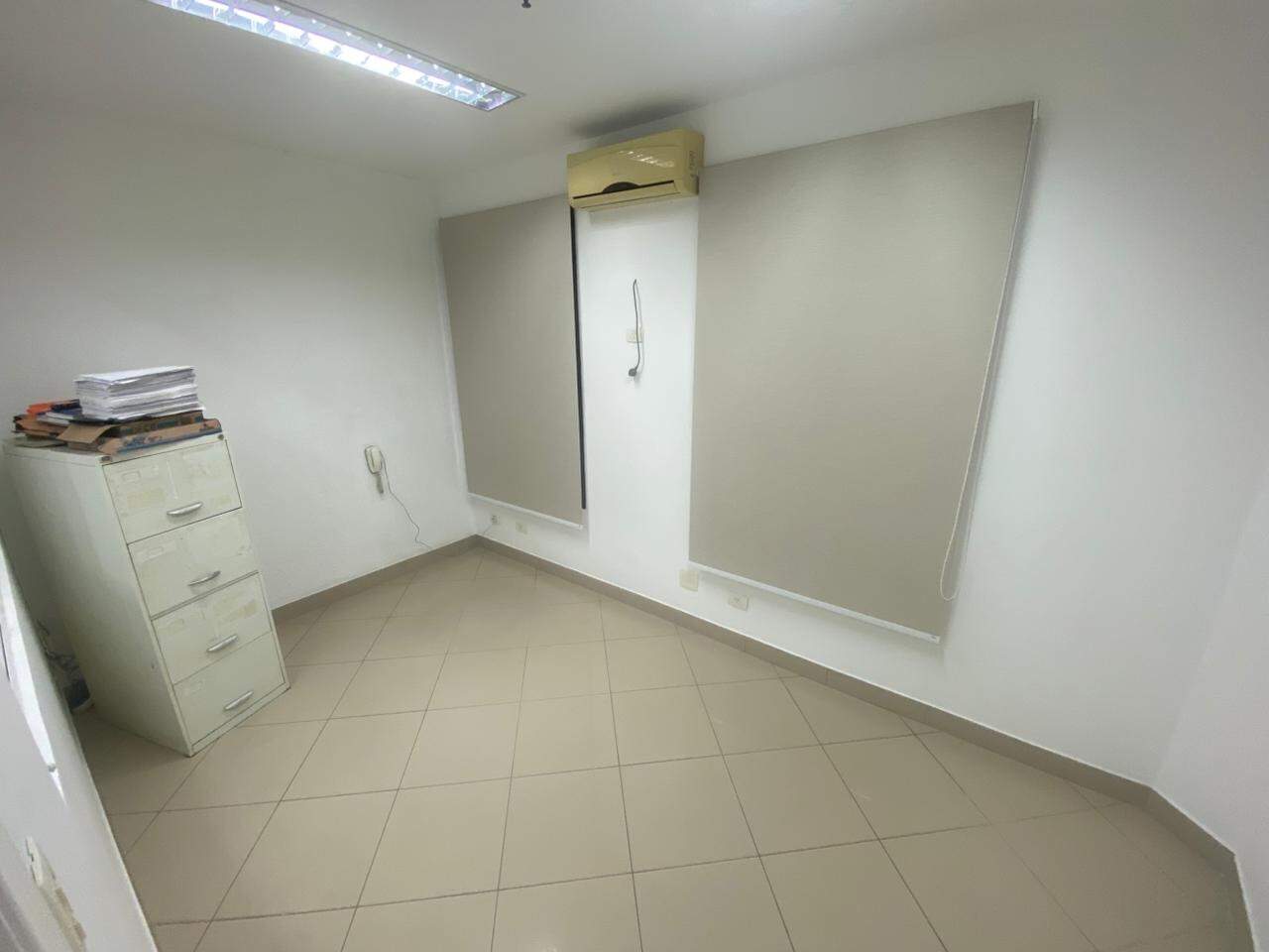Sala para aluguel no Aparecida: 
