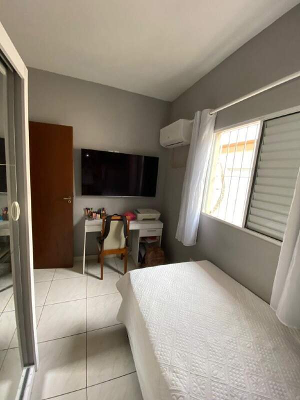 Casa à venda no Parque São Vicente: 