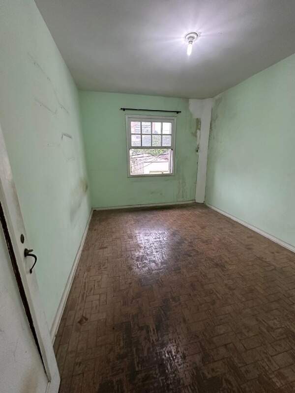 Casa à venda no Macuco: 