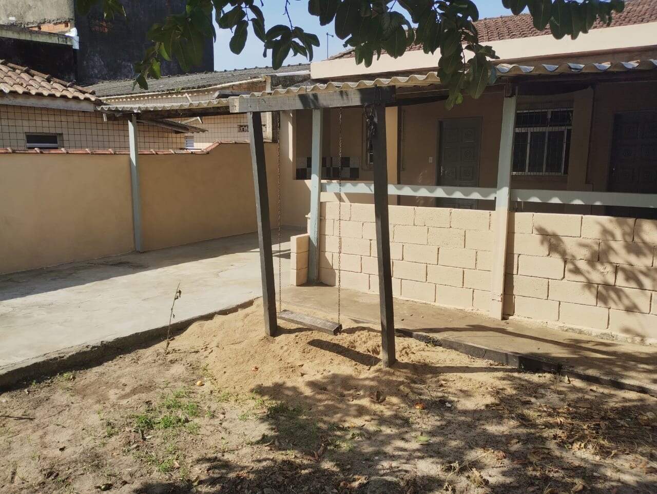 Casa à venda no Catiapoa: 