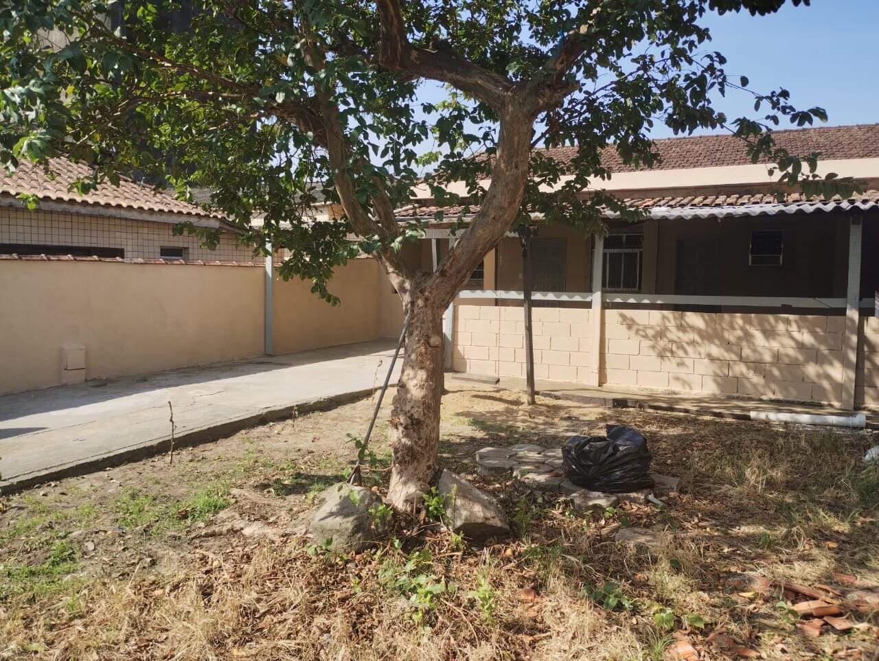 Casa à venda no Catiapoa: 