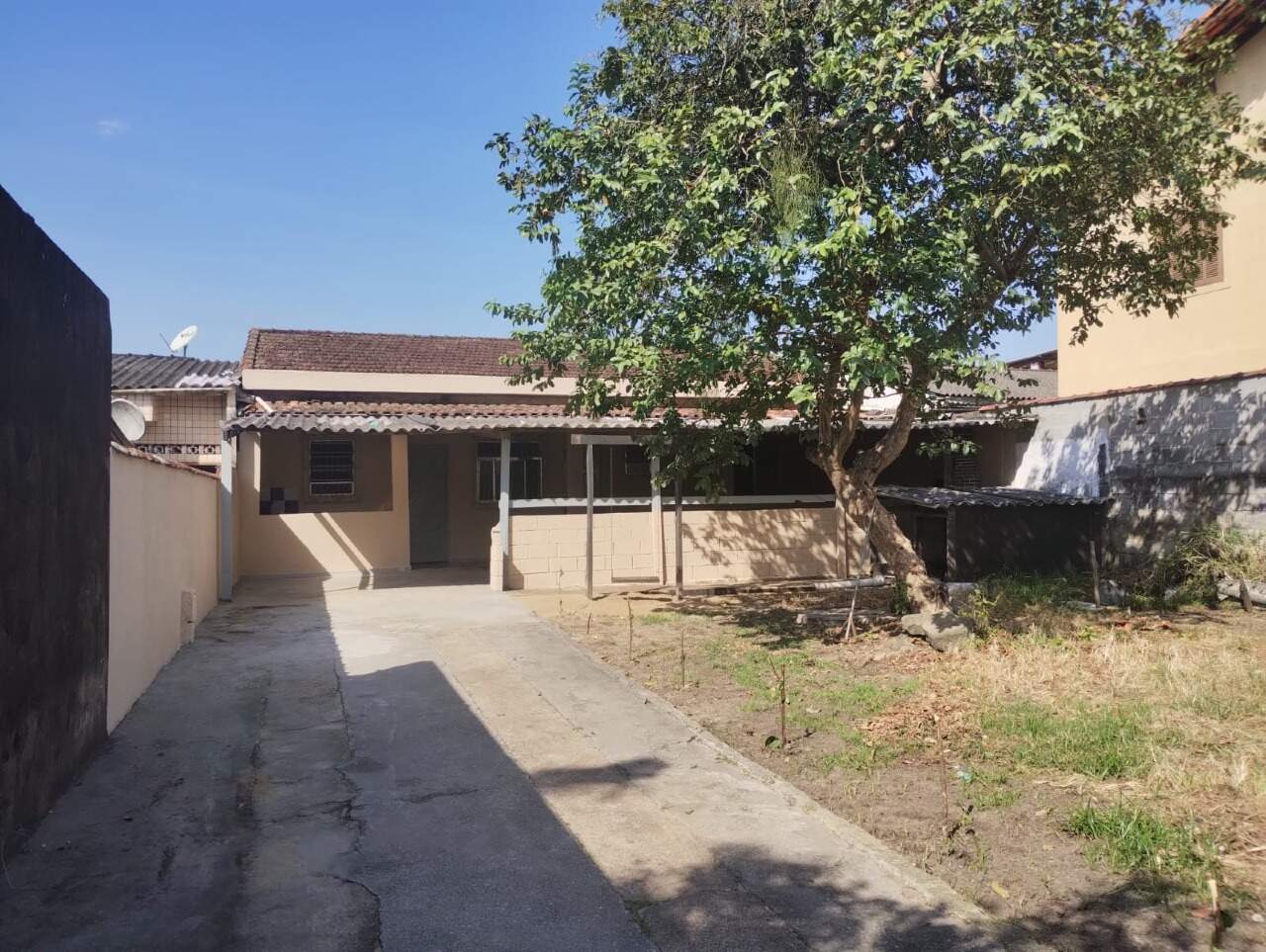 Casa à venda no Catiapoa: 