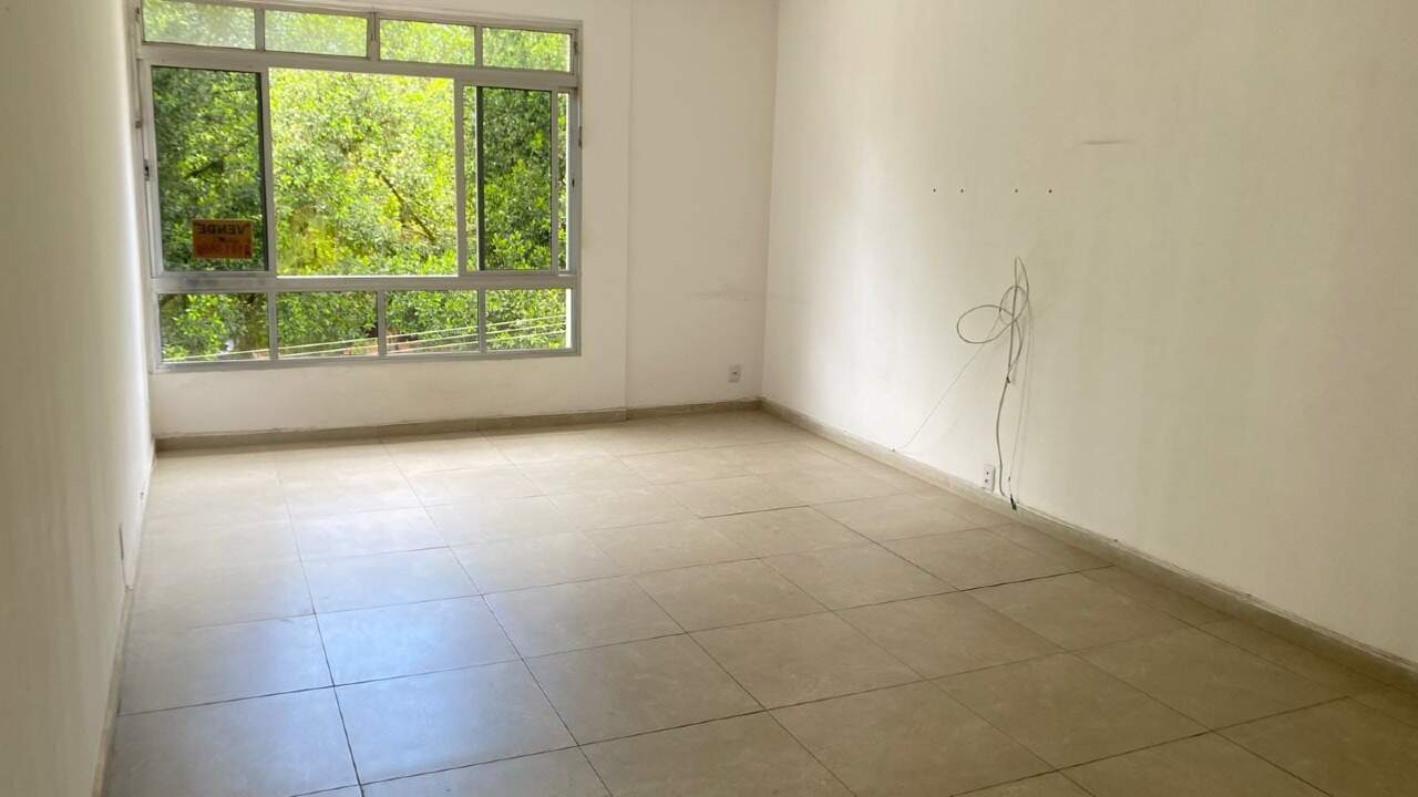 Apartamento à venda no Ponta da Praia: 