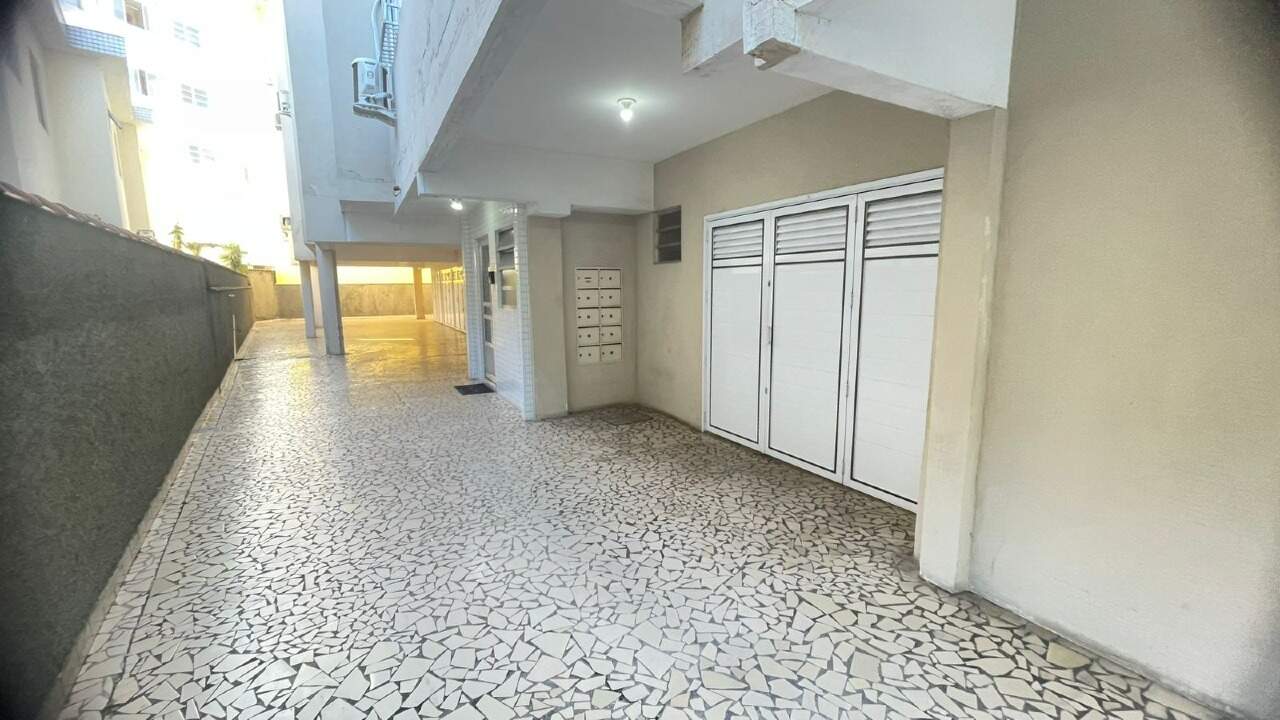 Apartamento à venda no Ponta da Praia: 