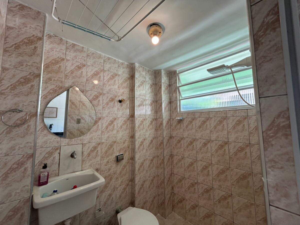 Apartamento à venda no Ponta da Praia: 