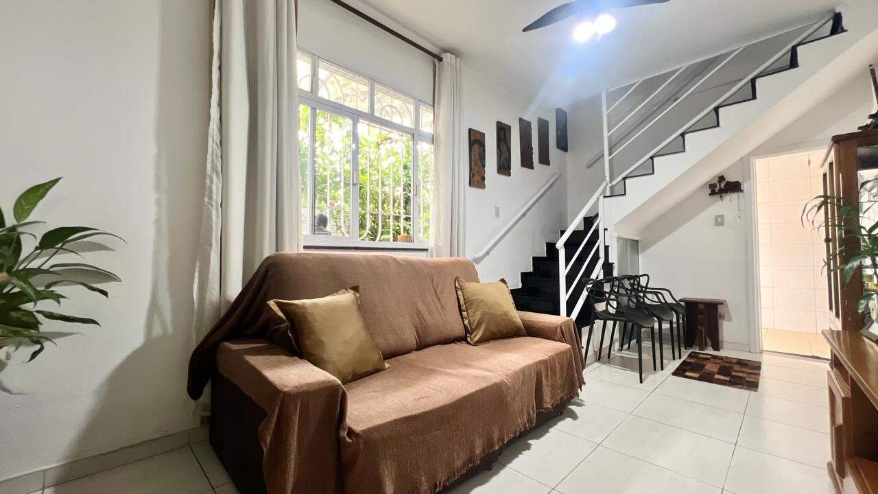 Casa à venda no Jardim Paraíso: 