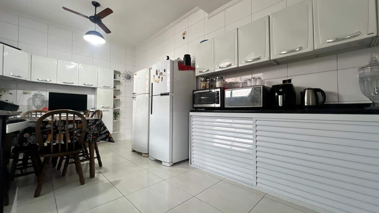 Casa à venda no Jardim Paraíso: 