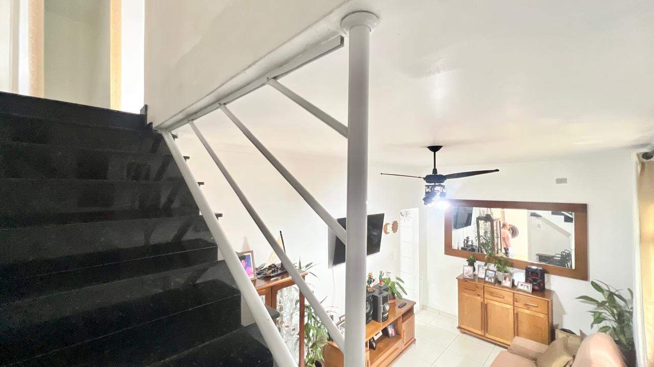 Casa à venda no Jardim Paraíso: 
