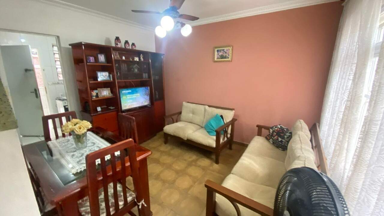 Casa à venda no Macuco: 