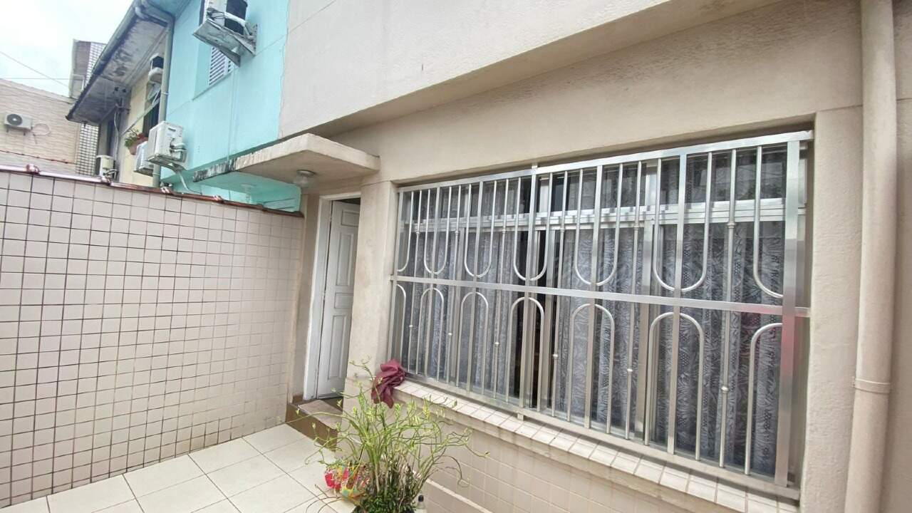 Casa à venda no Macuco: 