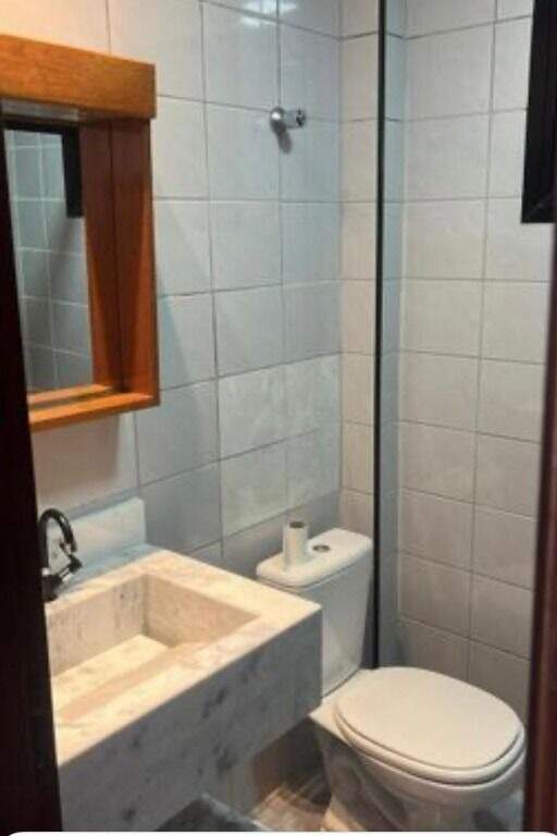 Apartamento para aluguel no Marapé: 