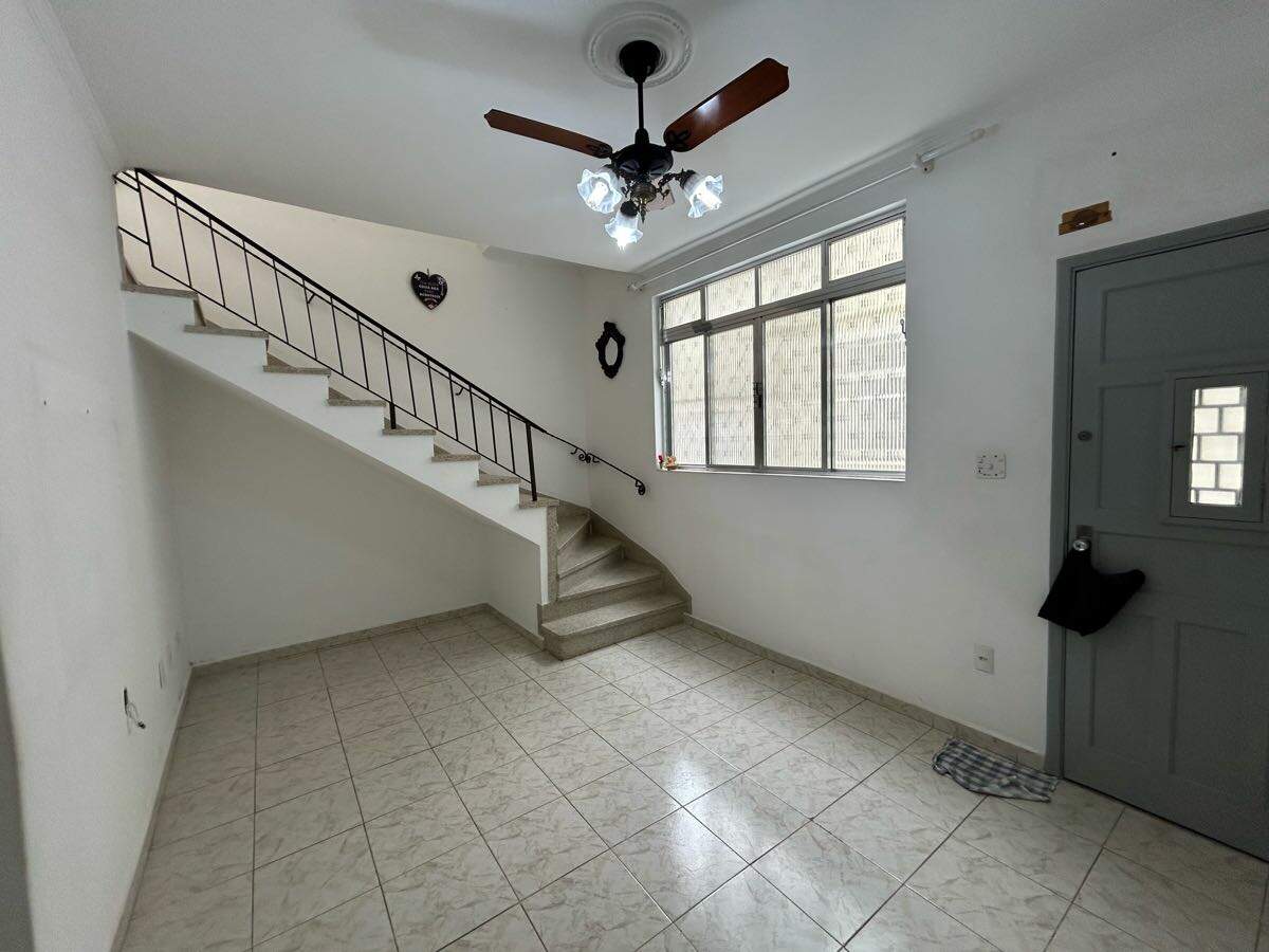 Casa à venda no Macuco: 