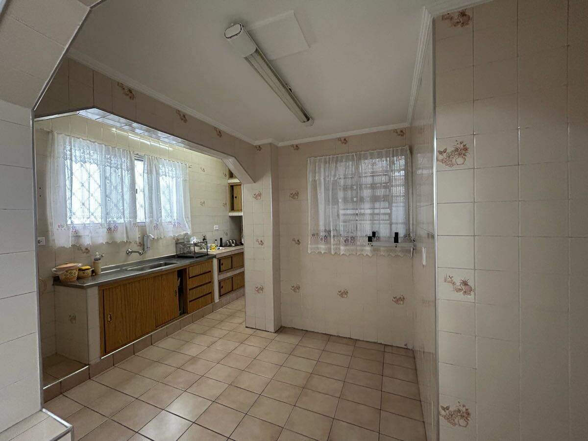 Casa à venda no Macuco: 