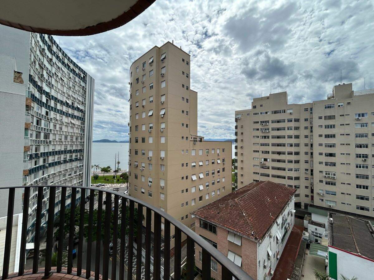 Apartamento à venda no Ponta da Praia: 