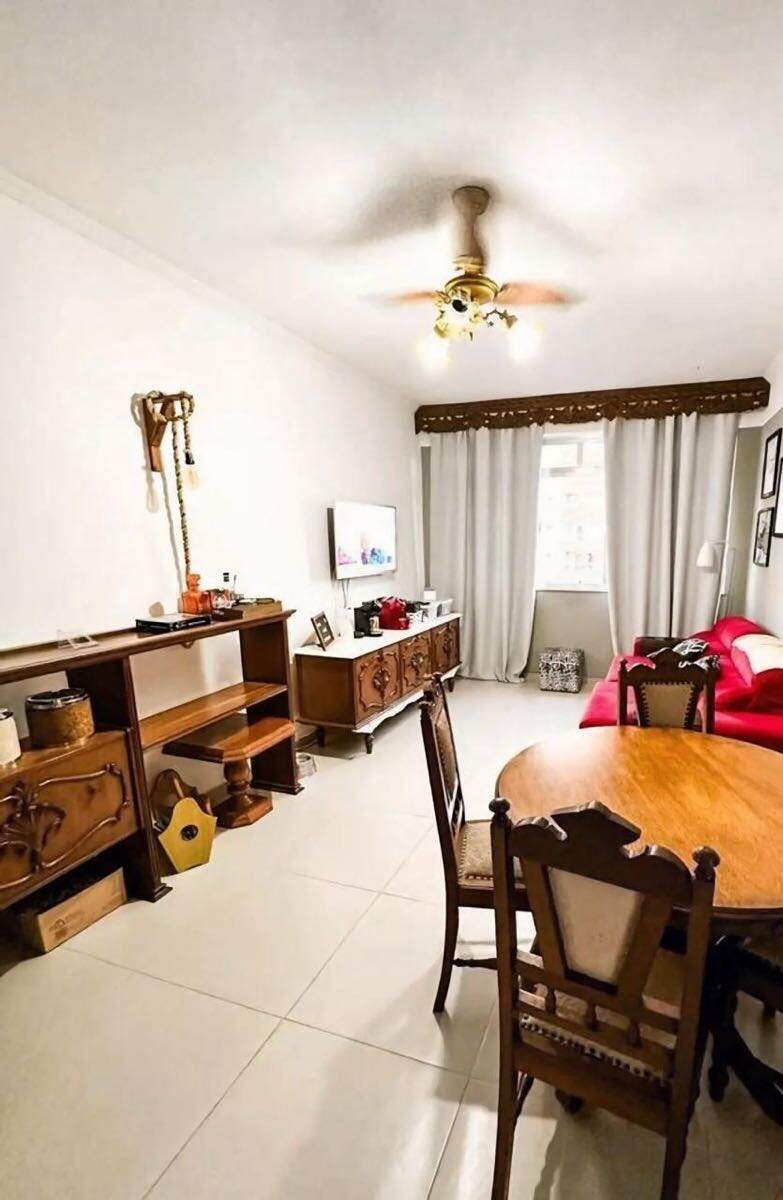 Apartamento à venda no Campo Grande: 