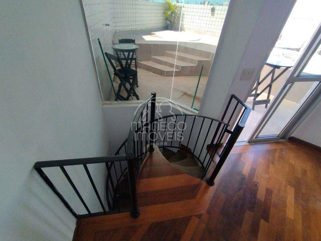 Cobertura para aluguel no Encruzilhada: 